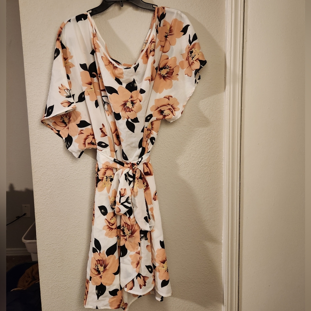 *NEVERWORN* Sheincurve dress w/belt